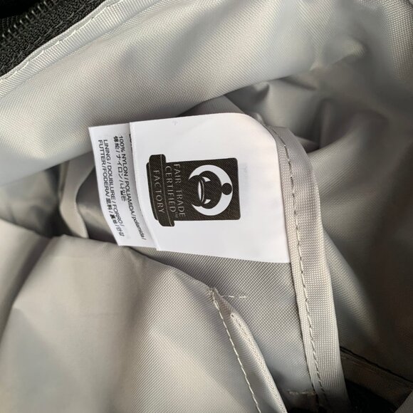 Arc'teryx Heliad 15 Backpack - Black - Picture 11 of 13